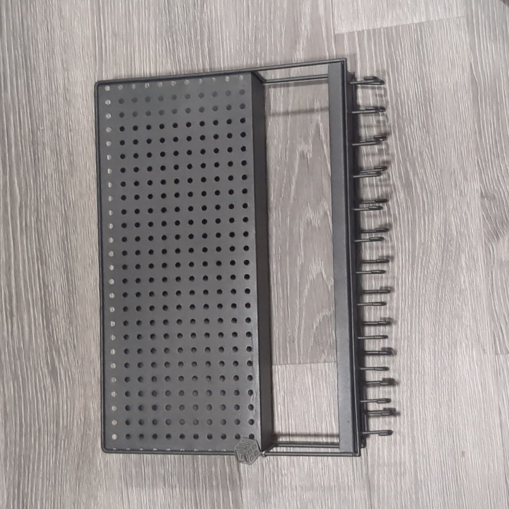 ✨HP✨Earring and Jewelry Wall Hanger